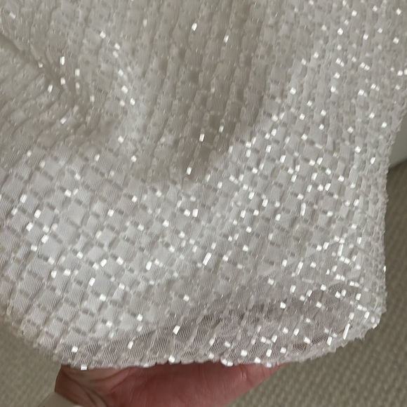 Mac Duggal
Beaded Halter Neck Sleeveless Sheath Midi Dress - Picture 5 of 12